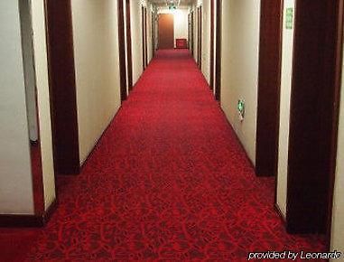 Super 8 Beijing Guang Ming Qiao Hotel Ngoại thất bức ảnh